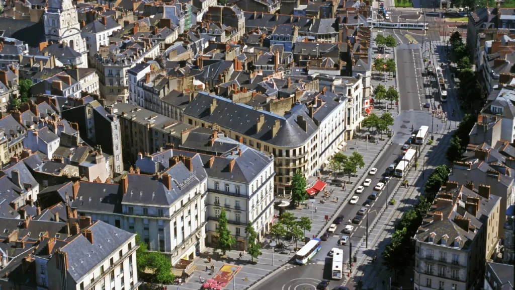 Quand changer de syndic à Nantes ? 4 Nantes quartier Bouffay